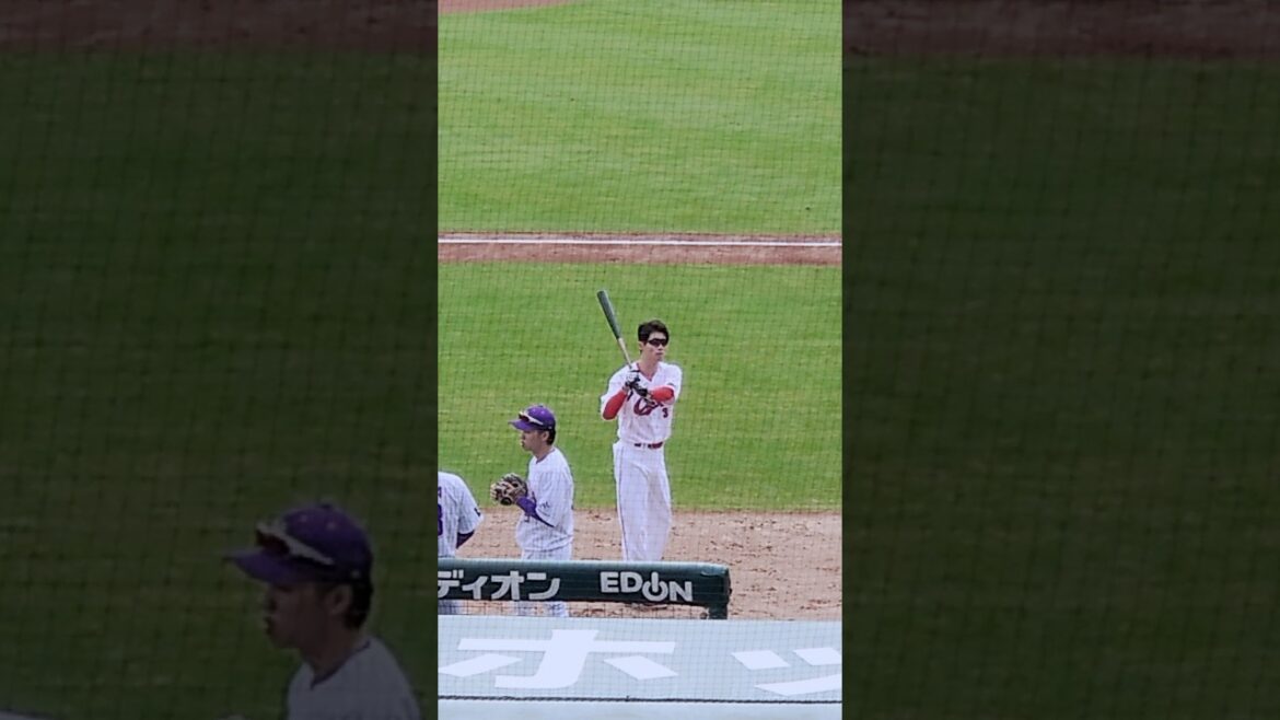 【トライアウト2025】ウォーミングアップ   #shorts  #トライアウト  #宇草孔基  #マツダスタジアム　