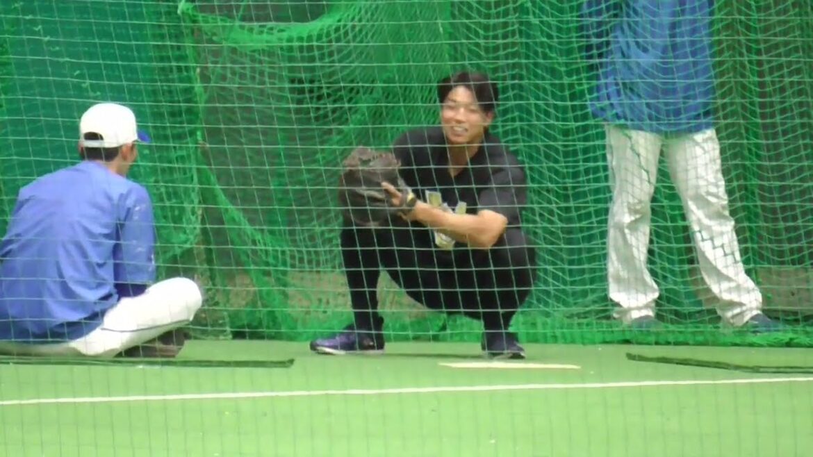 【プロ野球】11.15　中日　秋季キャンプ　『16時30分～　室内練習場④』