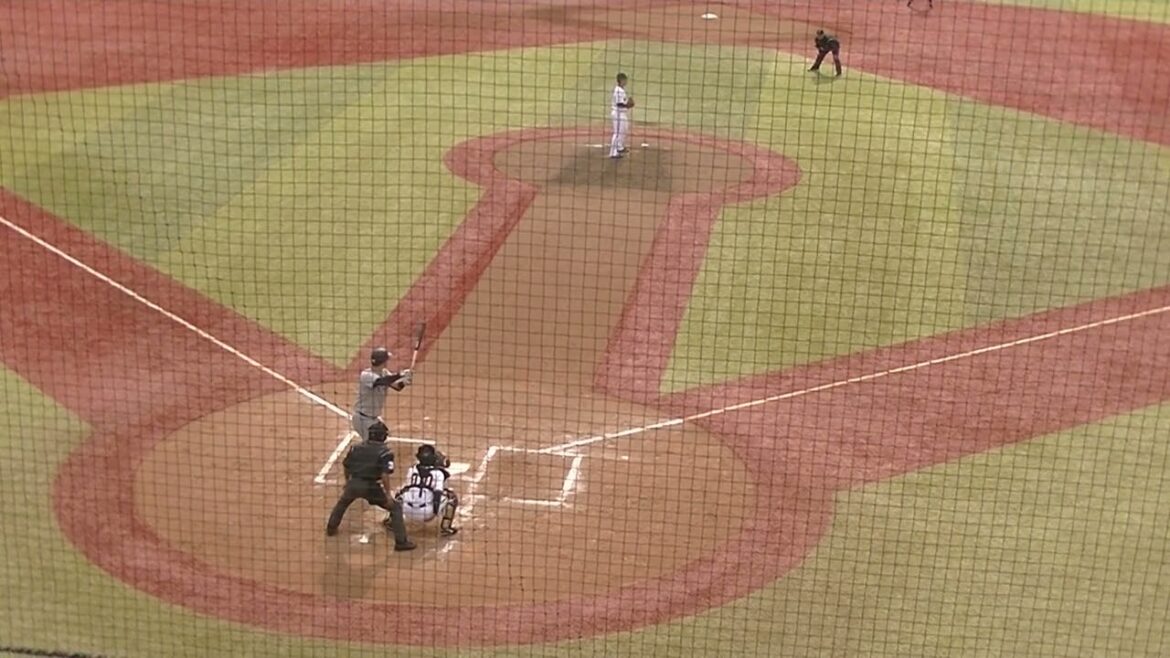 育成 舟越秀虎〜宮原駿介と大津綾也バッテリーから盗塁を決める（読売ジャイアンツ紅白戦2025年11月12日 巨人秋季キャンプ）