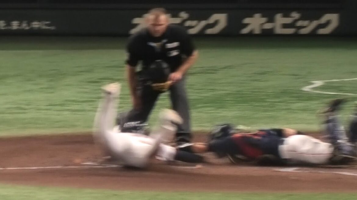 -2025.11.16-【強化試合】７回裏 五十幡亮太 同点のピンチを救うホーム好返球！侍ジャパン（vs韓国）