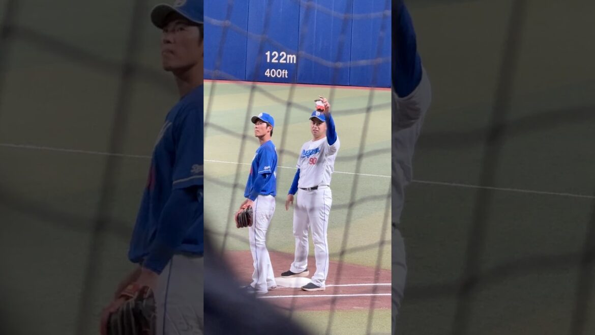 守護神 松山晋也 ヒット打つ(中日ドラゴンズファンフェスタ2025)