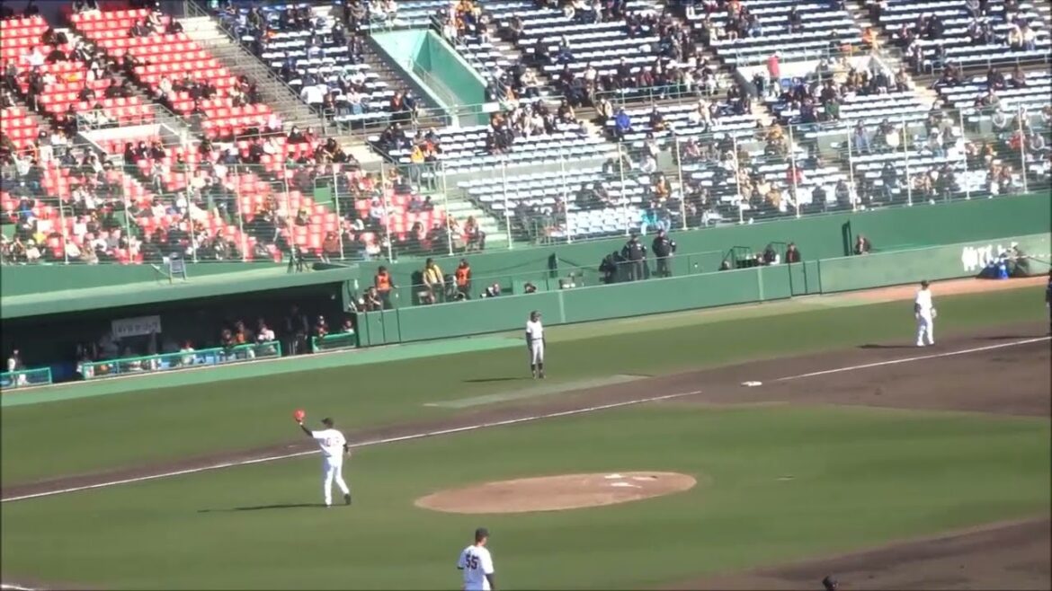 園田純規 vs 郡拓也（巨人2025春季キャンプ・紅白戦）