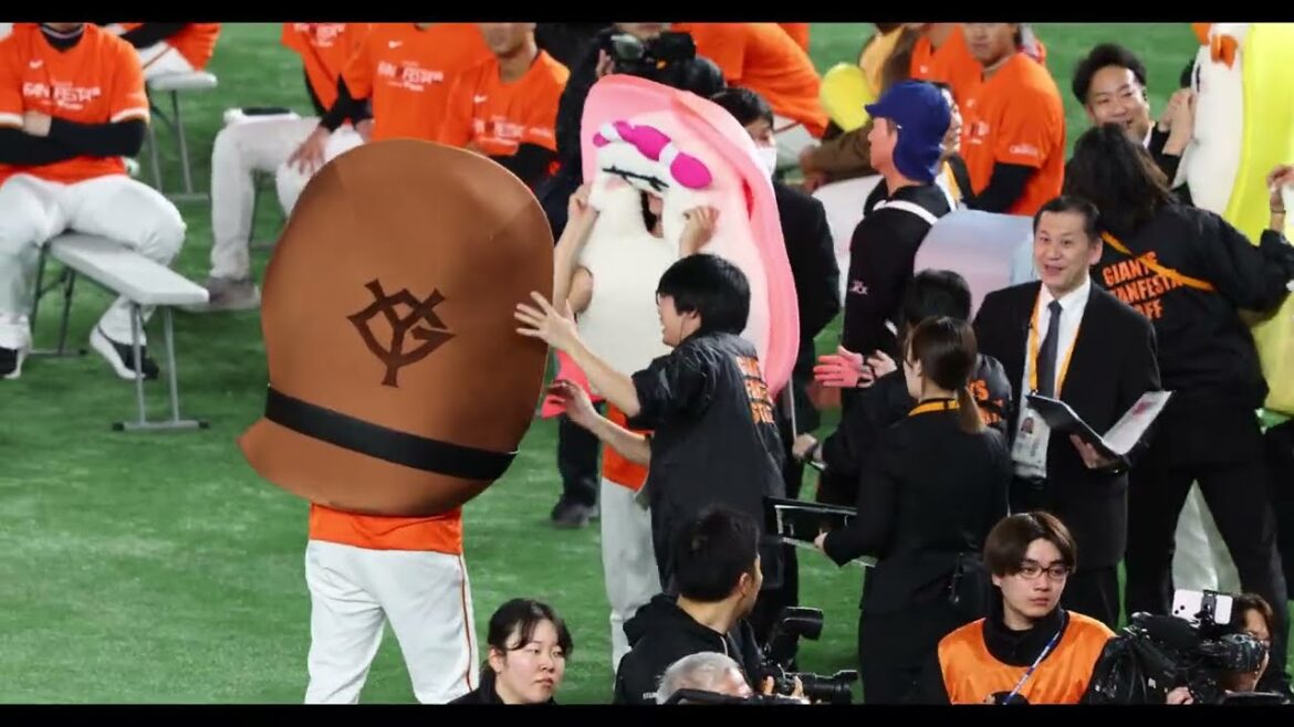 【巨人】小林誠司選手　(東京ドーム/ファンフェスタ)　2025.11.23②  #巨人 #読売ジャイアンツ #ファンフェスタ