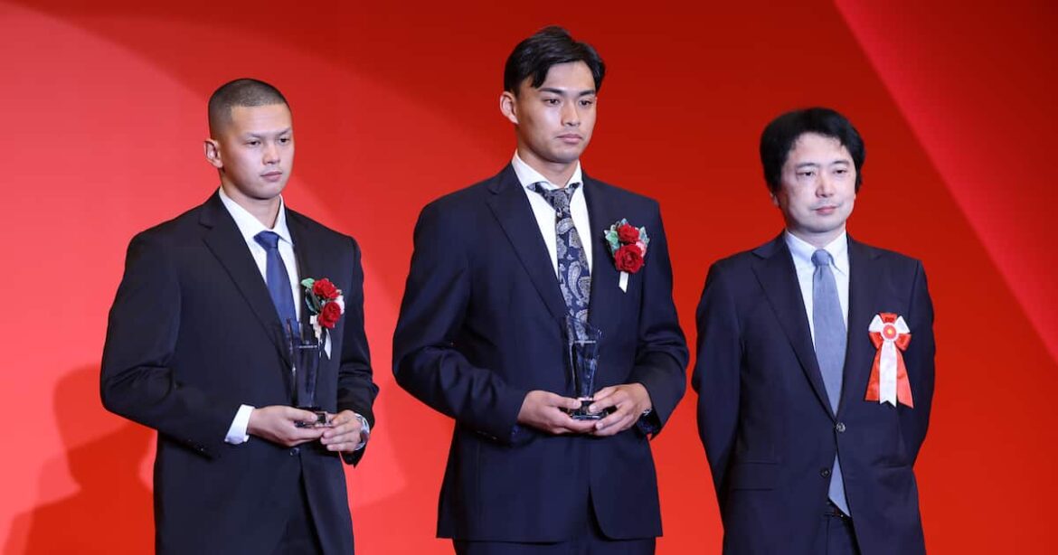 阪神D5位のオイシックス・能登嵩都、オリックス・佐藤一磨　サンスポ選定ファーム優秀投手賞／NPB AWARDS - サンスポ