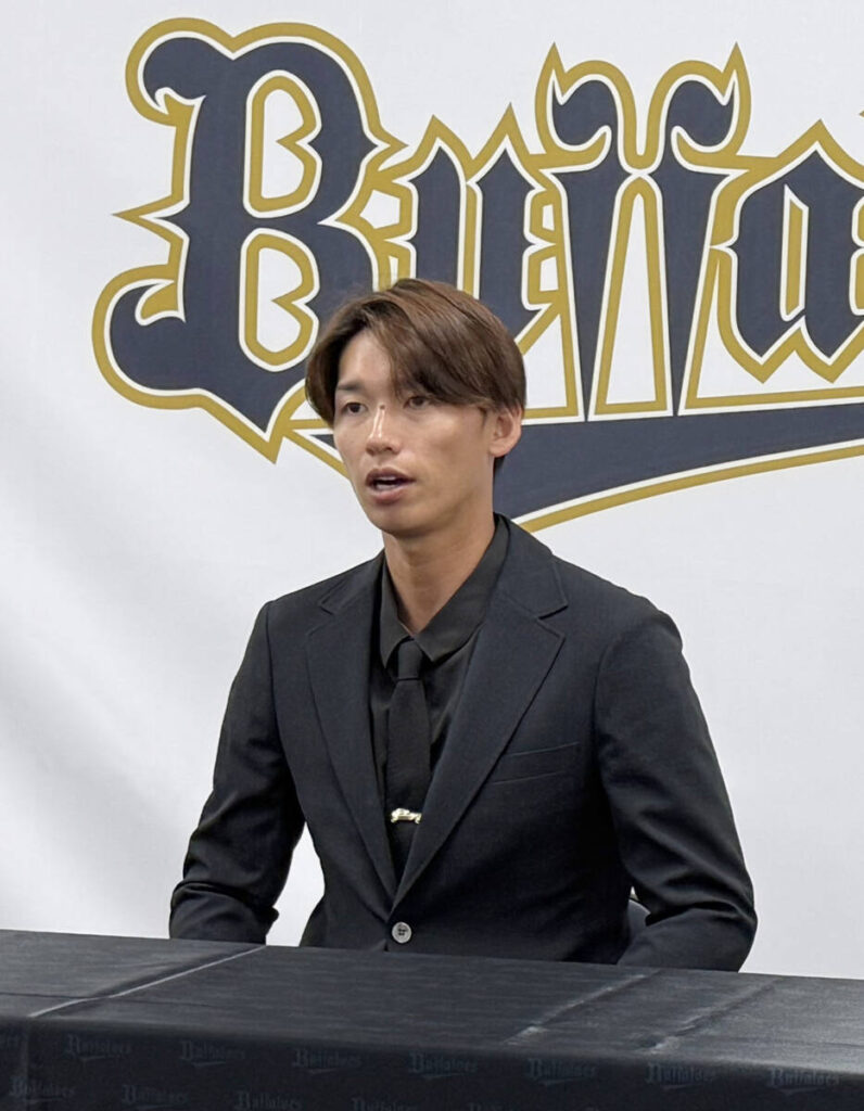 契約更改を終えたオリックス・石川亮