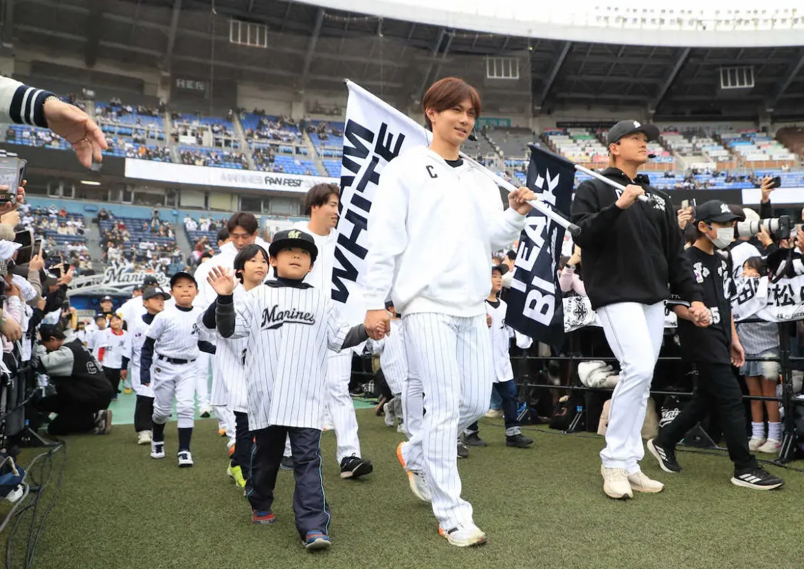 ロッテ　快足コンビ藤原＆和田がダッシュマンレースで見事に勝利 - スポニチ Sponichi Annex 野球