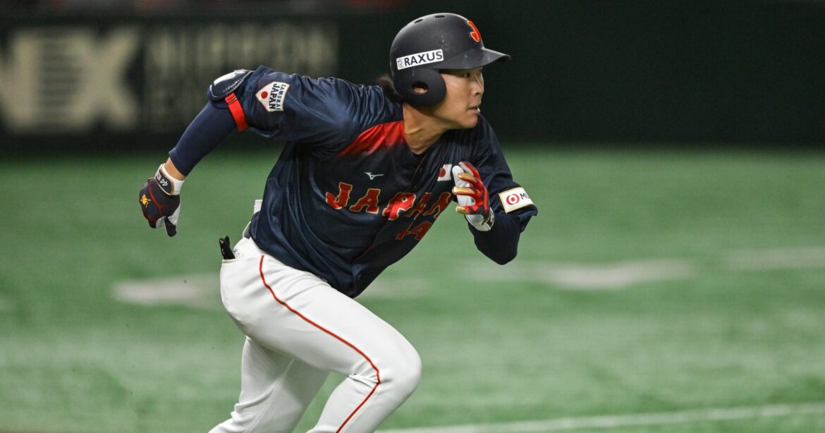 「えっ、僕でいいんかな」寝耳に水の追加招集から日韓戦“意外”な活躍…DeNA石上泰輝24歳がWBC選出へ残した爪痕「あのレベルに追いつきたい」 - 侍ジャパン | プロ野球 - Number Web