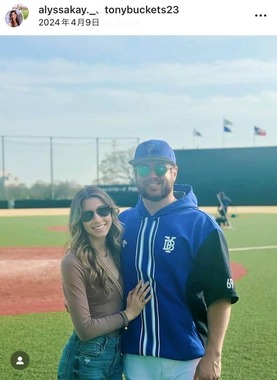 アンソニー・ケイ投手のインスタグラム（＠tonybuckets23）より