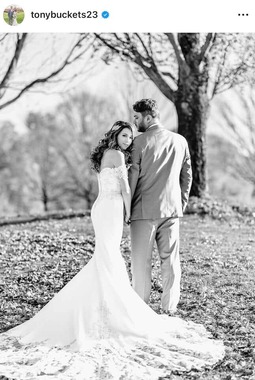 アンソニー・ケイ投手のインスタグラム（＠tonybuckets23）より