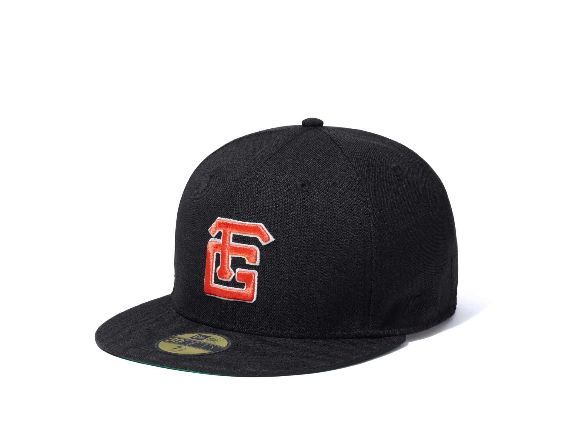 〈NEW ERA®︎〉x 読売ジャイアンツ x〈FEAR OF GOD〉によるトリプルコラボへットウェアが発売 sub1-3-1920x1440