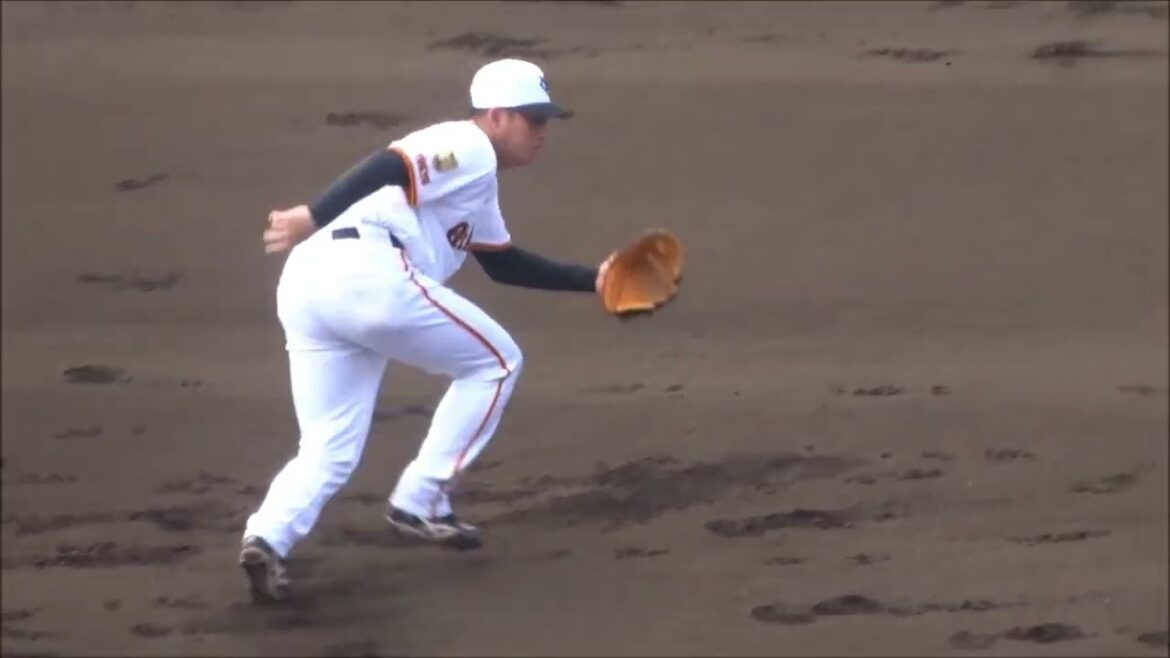 増田陸（読売ジャイアンツ）の守備練習　～読売巨人軍2025年春季キャンプ～