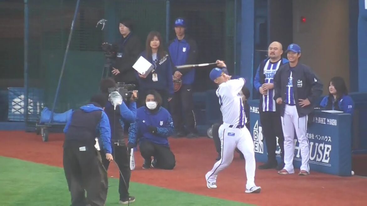 【DeNAファンフェス】打者・入江大生!高校時代は甲子園で3戦連発【2025.11.23】 【DeNAファンフェス】打者・入江大生!高校時代は甲子園で3戦連発【2025.11.23】