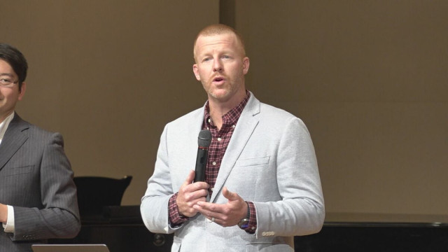 “イチローを超えた” 元阪神タイガースのマット・マートンさん 「自分のチームメイトを助けることだけを考えよう」最多安打記録達成の日に自ら解き放った“プレッシャー”(MRO北陸放送)|dメニューニュース(NTTドコモ) “イチローを超えた” 元阪神タイガースのマット・マートンさん 「自分のチームメイトを助けることだけを考えよう」最多安打記録達成の日に自ら解き放った“プレッシャー”