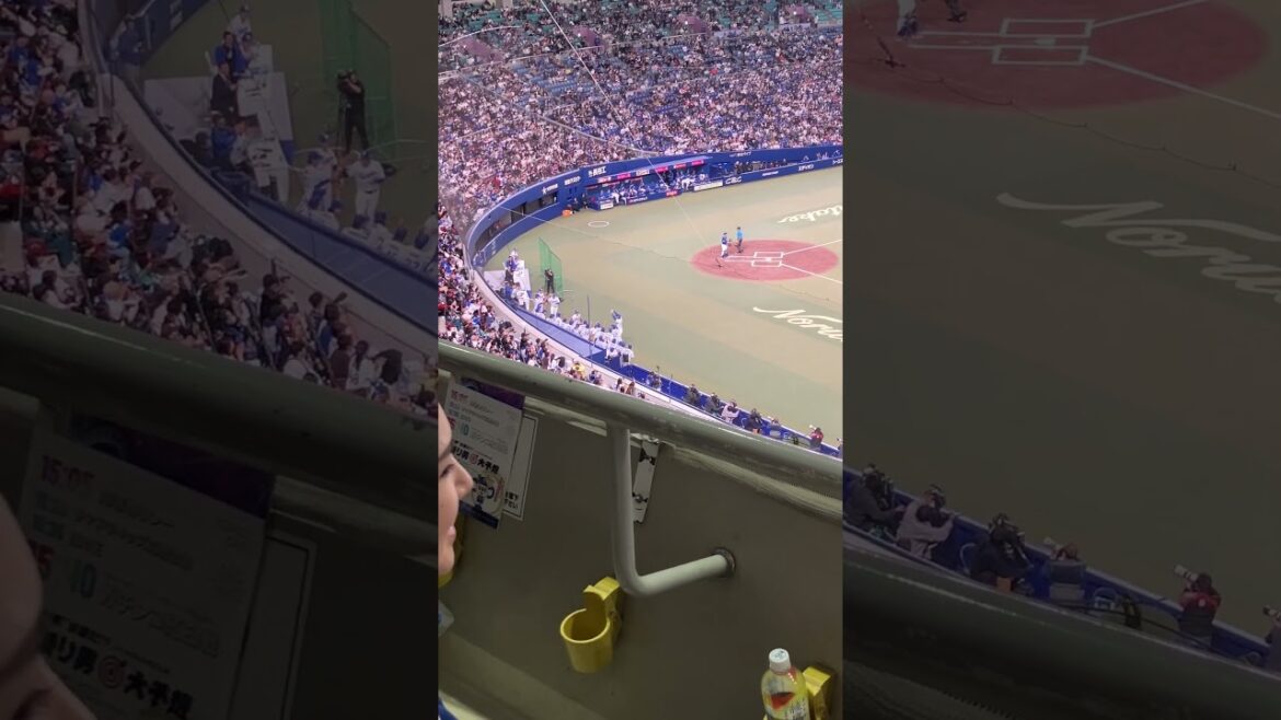 齋藤綱記！紅白戦でまさかのホームラン！ダイヤモンド一周の様子！#中日ドラゴンズ  #齋藤綱記 バンテリンドームナゴヤ #ファンフェスタ