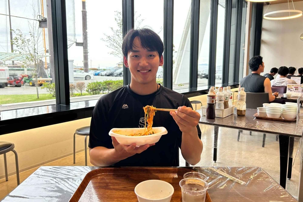 往路でお弁当を届けて復路でわかめをスーパーへ届けた約17kmの自律飛行