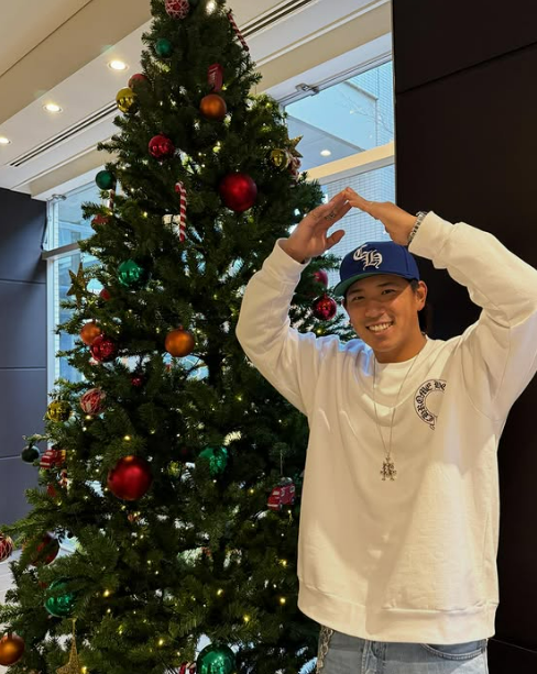 ロッテ・愛斗、クリスマス投稿にファンほっこり | 話題の投稿 | スポーツブル (スポブル) ロッテ・愛斗、クリスマス投稿にファンほっこり | 話題の投稿 | スポーツブル (スポブル)