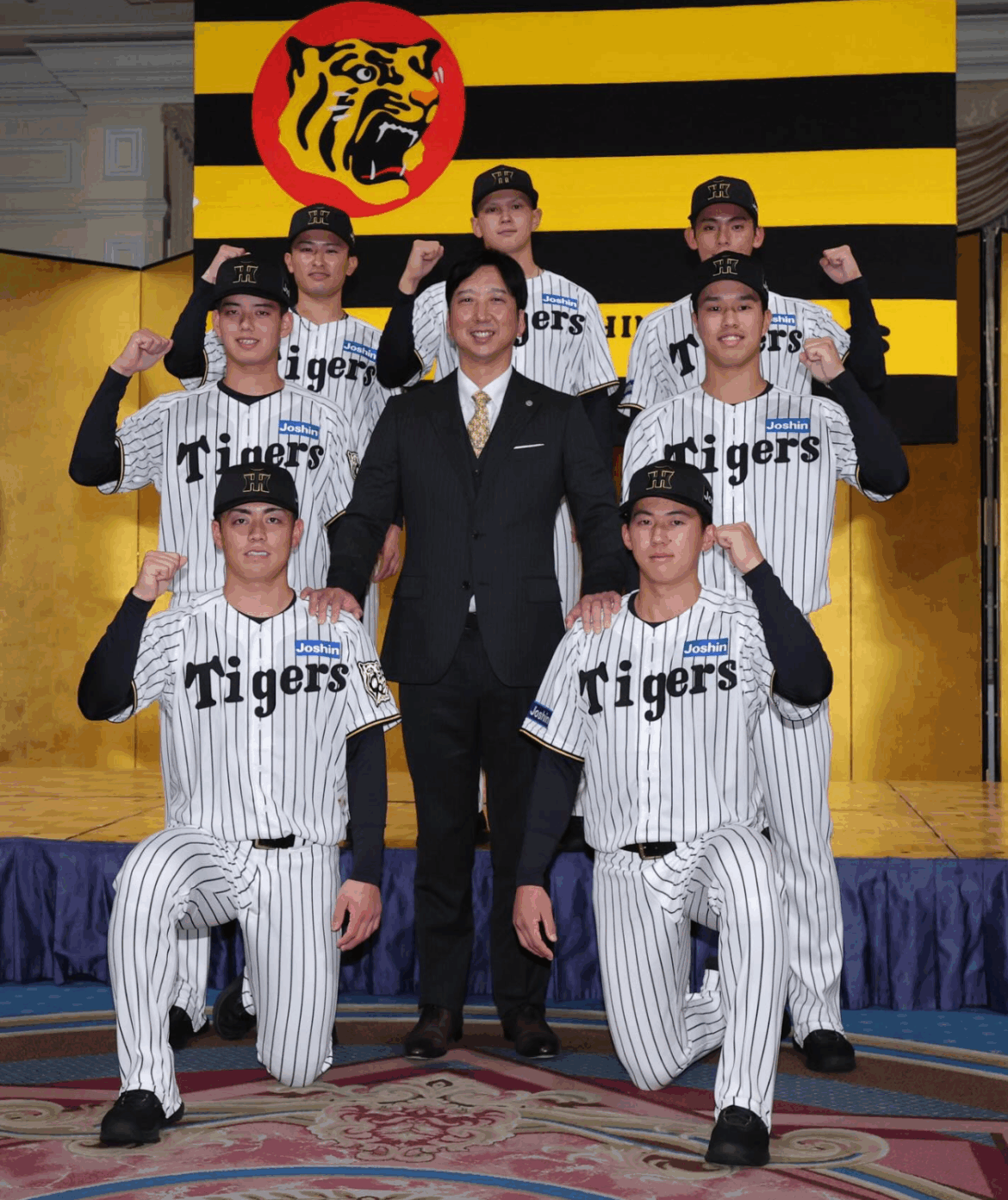 イースタンリーグ投手五冠王が阪神入団を報告! | 話題の投稿 | スポーツブル (スポブル) イースタンリーグ投手五冠王が阪神入団を報告! | 話題の投稿 | スポーツブル (スポブル)