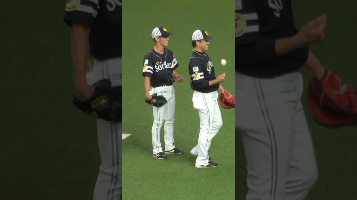 髙谷 裕亮 コーチ & 草野 晃平 打撃投手　ボールがどうにかなっているらしい　#福岡ソフトバンクホークス