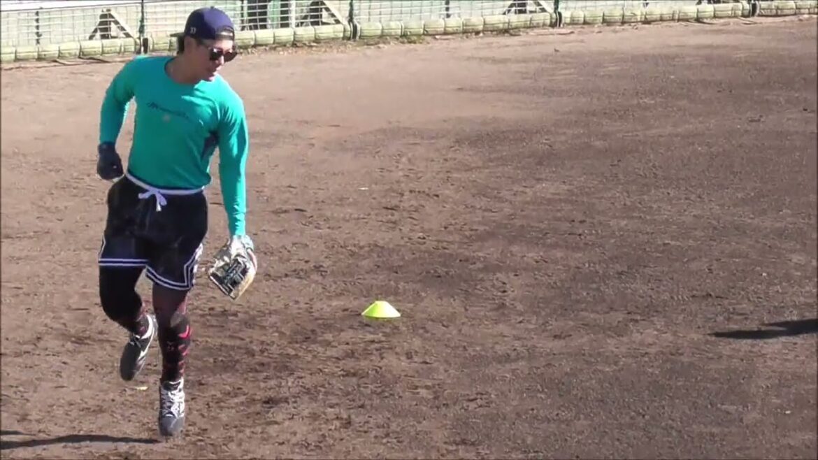 【プロ野球】26.1.12『オリックス　杉澤選手　自主トレ』　※チーム坂倉　参加』　※広島　坂倉将吾捕手、玉村昇悟投手、横浜DeNAベイスターズ　上甲凌大選手、オリックス・バファローズ杉澤龍選手　参加