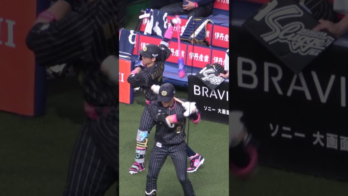 ネクストでシンクロする麦谷と西川 #麦谷祐介  #西川龍馬  #オリックスバファローズ