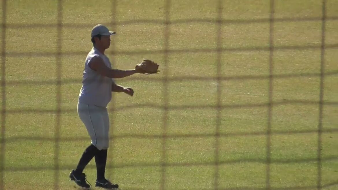 2025年12月 くふうハヤテ 秋季キャンプ　池谷 蒼大 投手のキャッチボール練習