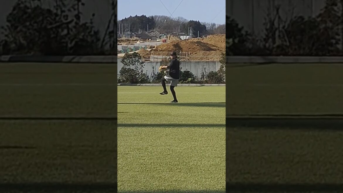 【GIANTS】 #堀田賢慎 投手のキャッチボール #shorts #巨人 #ジャイアンツ #プロ野球 #自主トレ