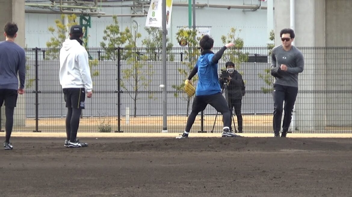 【投手ノック】キャッチボールを終えた投手陣が投手ノックそして連携の練習！下村投手今朝丸投手門別投手小川投手らが寒空の中しっかりとした守備を魅せる！！【阪神自主トレ】2026.1.20