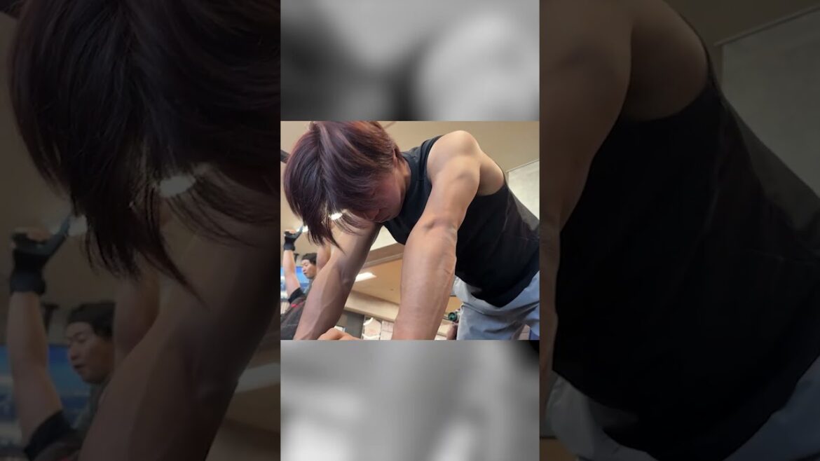 筋トレの余韻をカメラが撮影！#chibalotte #藤原恭大 #吉田正尚