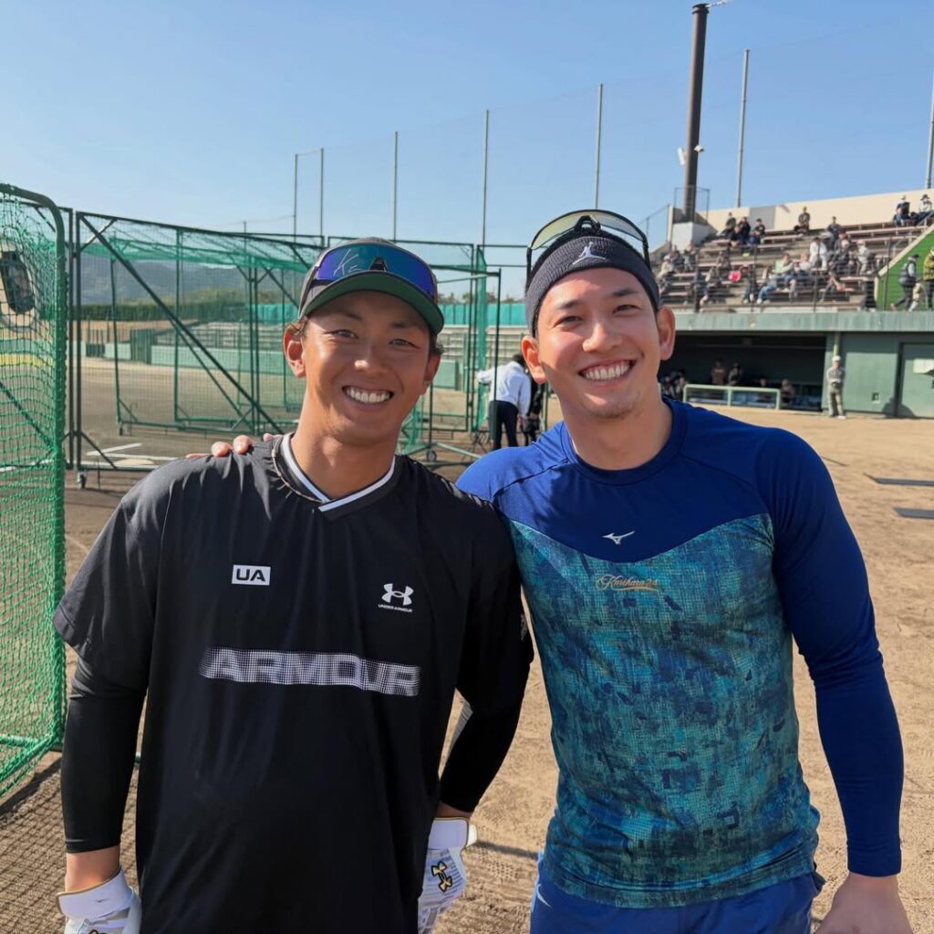 「最高の笑顔」栗原陵矢&今宮健太、自主トレ2ショットに反響「この並び尊い」 | 話題の投稿 | スポーツブル (スポブル) 「最高の笑顔」栗原陵矢&今宮健太、自主トレ2ショットに反響「この並び尊い」 | 話題の投稿 | スポーツブル (スポブル)