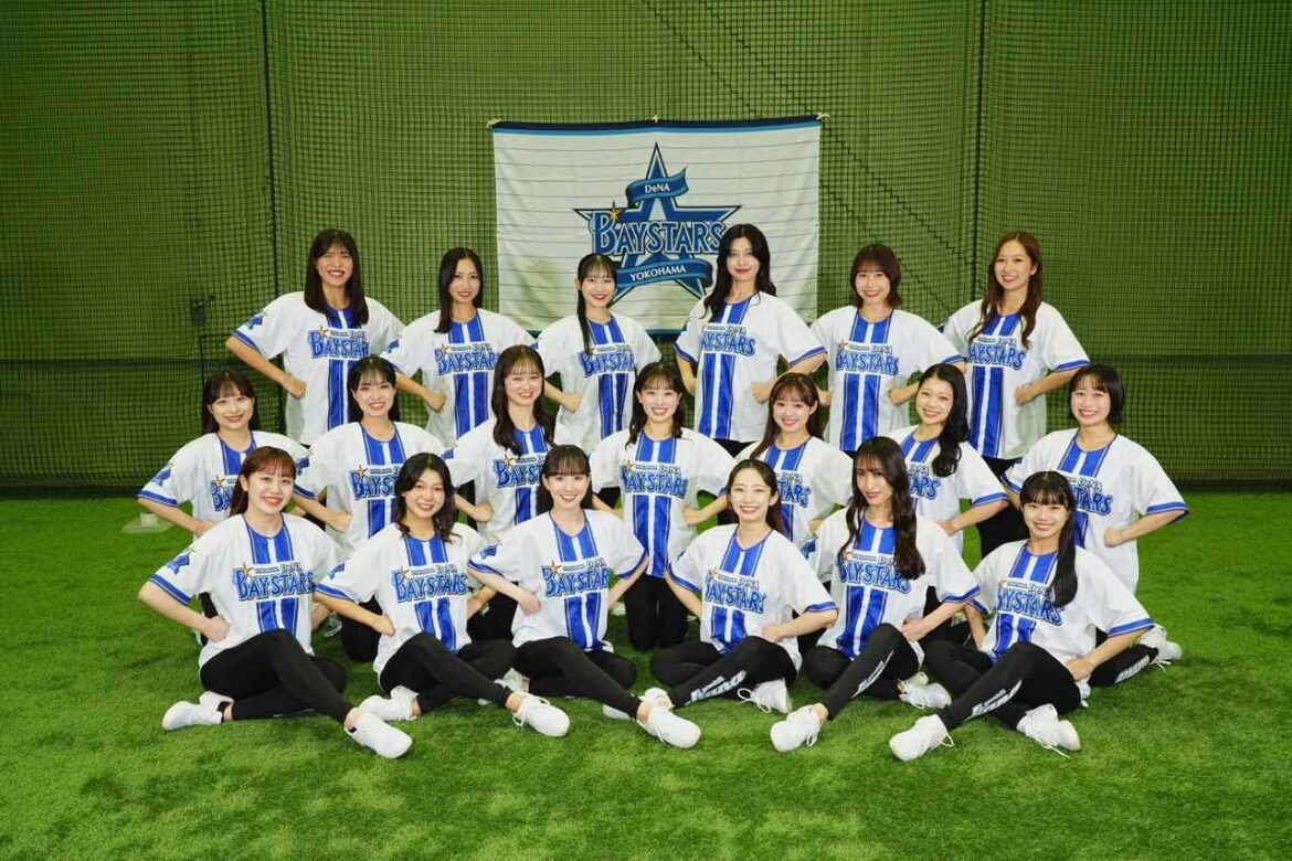 画像: 球団提供：(後列左から) Misa Arisa Ibuki Reina Rei Yuko、(中央列左から) Sakura Moeka Sae Shizuku Miai Natsuki Noa、(前列左から) Konatsu Shion Mio Rinon Erina Nene