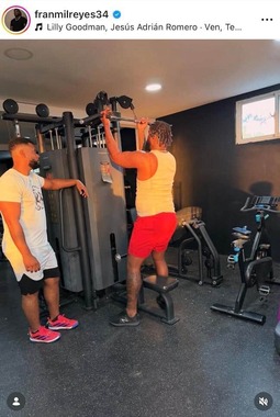 フランミル・レイエス選手のインスタグラム（＠franmilreyes34）より