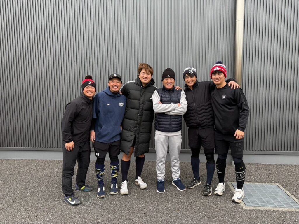 「今年も頑張っていきます」ヤクルト・宮本丈が自主トレ終了を報告　村上宗隆からプレゼントも | 話題の投稿 | スポーツブル (スポブル)