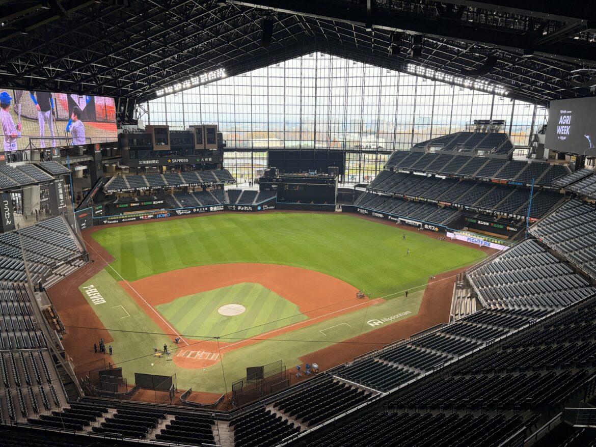 球場から街を作る発想に学ぶ——エスコンフィールドの衝撃をマーケティング視点で紐解く【J LIVE RADIO番外編】のサムネイル画像