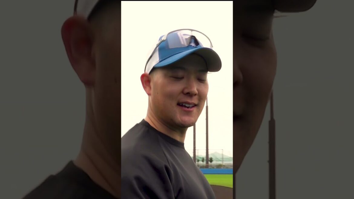 キャンプ2日目の齋藤友貴哉 投手からコメントが届きました🗨️💨#ドミれ#lovefighters