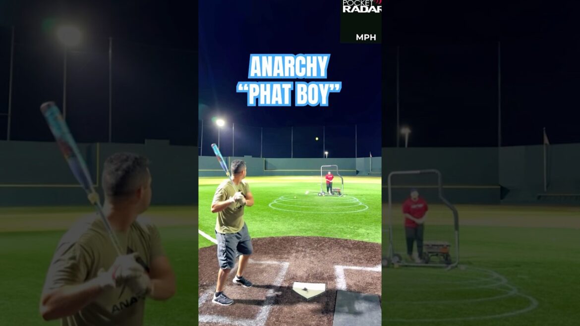 Levi Cheatwood hitting SMOKE with the ANARCHY “PHAT BOY!” #slowpitchsoftball