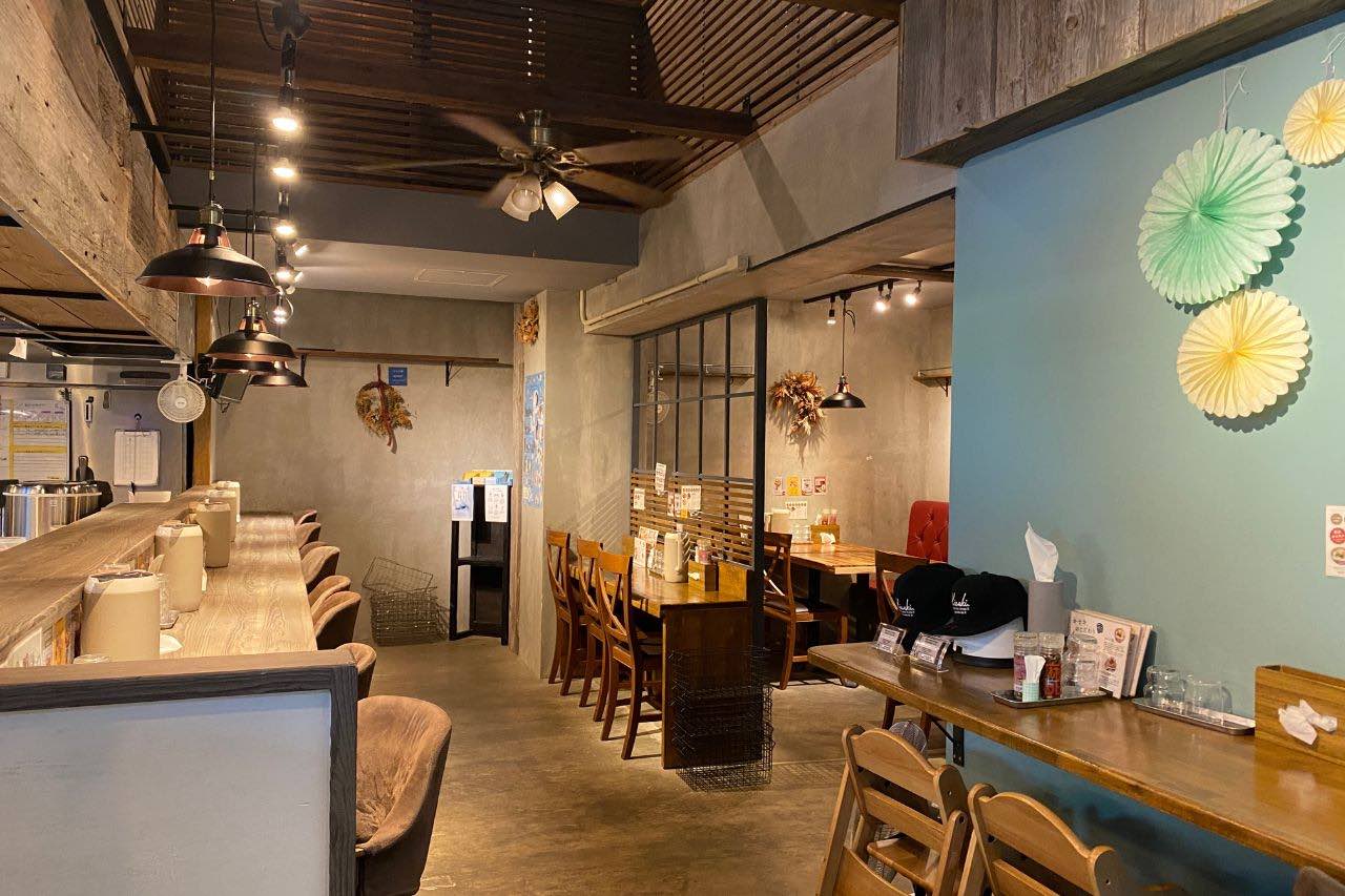 貝出汁沖縄そばキセキ._那覇市