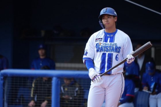 DeNA森敬斗は「外野をやりながら」 2軍監督が語った”現在地”「掴み取ってもらう」 | Full-Count DeNA森敬斗は「外野をやりながら」 2軍監督が語った"現在地"「掴み取ってもらう」 | Full-Count