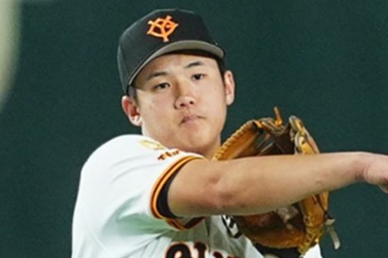 巨人19歳が衝撃美技「肩バケモン」 ”神速ダイブ”に騒然「ジャイアンツの未来」 | Full-Count 巨人19歳が衝撃美技「肩バケモン」 "神速ダイブ"に騒然「ジャイアンツの未来」 | Full-Count