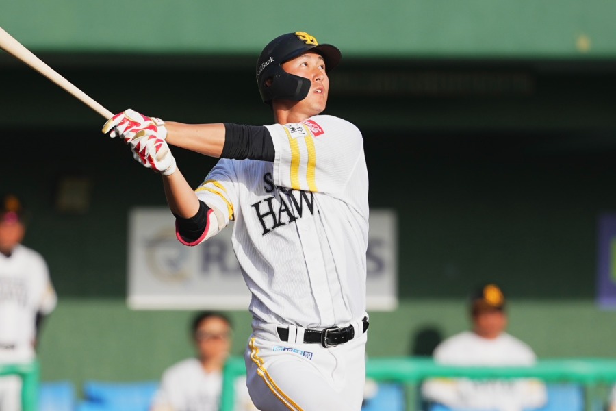 3ランを放ったソフトバンク・秋広優人【写真：小林靖】