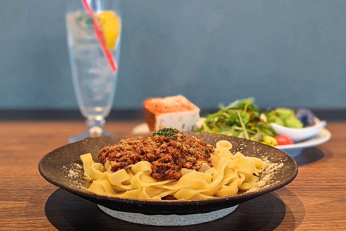 パスタの種類は36種類!?毎日食べても違う味すべてを制覇したくなる生パスタのお店が糸満に登場!「THE SLOW」(糸満市)