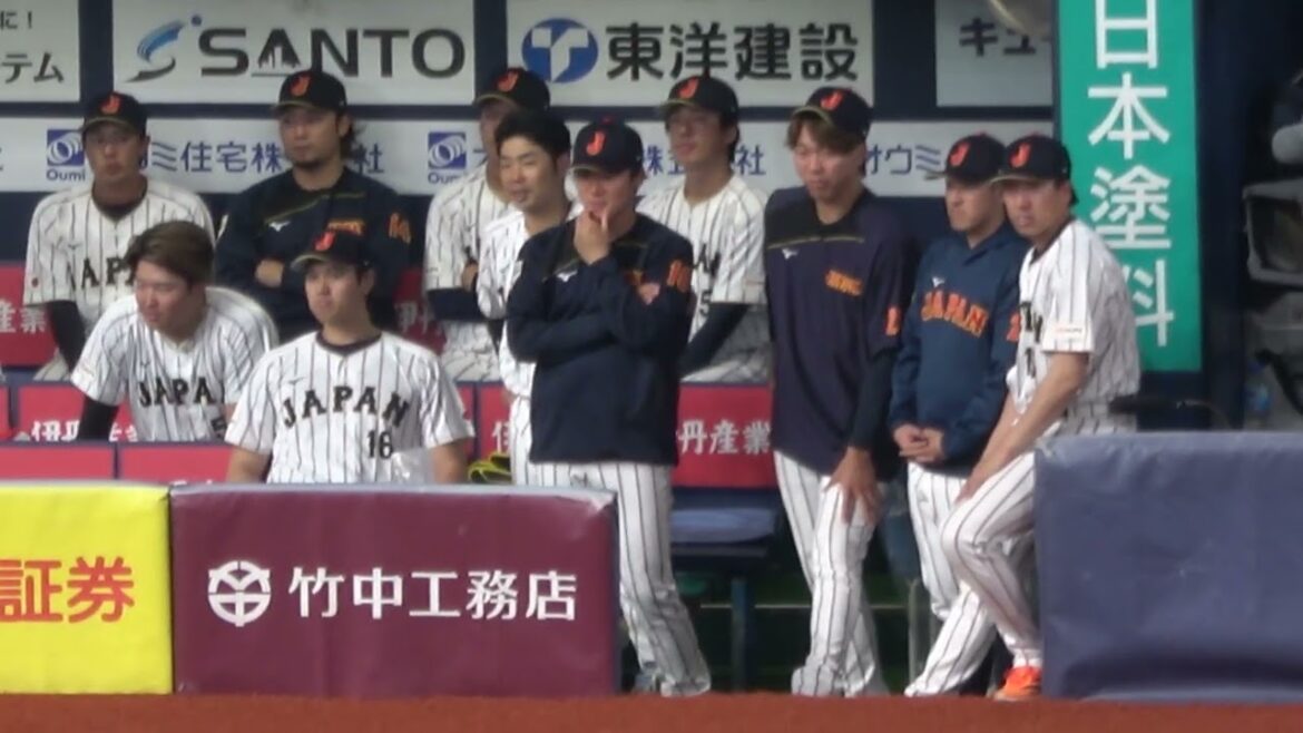 【侍ジャパン】 ベンチで仲良く話す【山本由伸】【髙橋宏斗】 強化試合 オリックス戦
