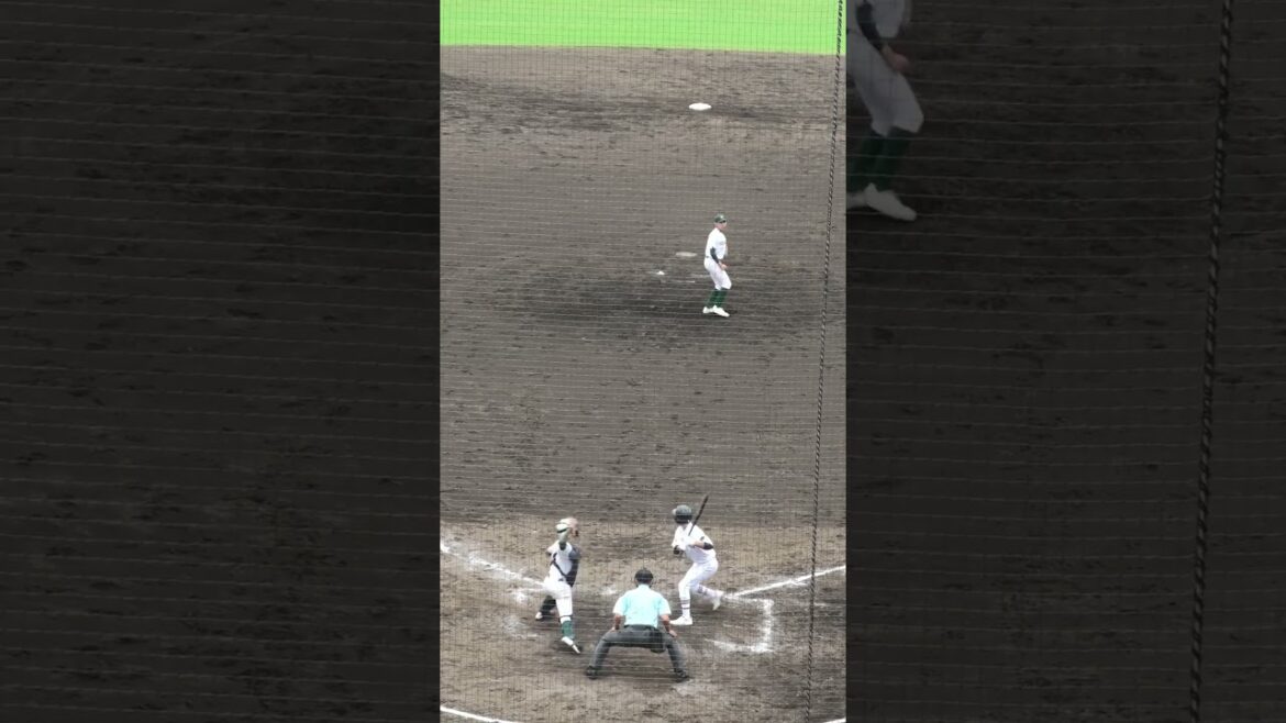 専大松戸　森岡大和(松戸中央ボーイズ)　盗塁阻止　2024.10.6