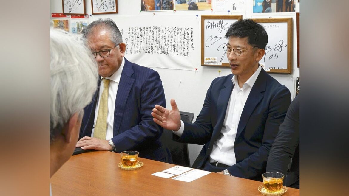 高知県 室戸市 女子硬式野球部 ＩＳＳブルーオーシャン 阪神タイガース 矢野燿大 「過疎進む地域に笑顔と元気を」 : 読売新聞