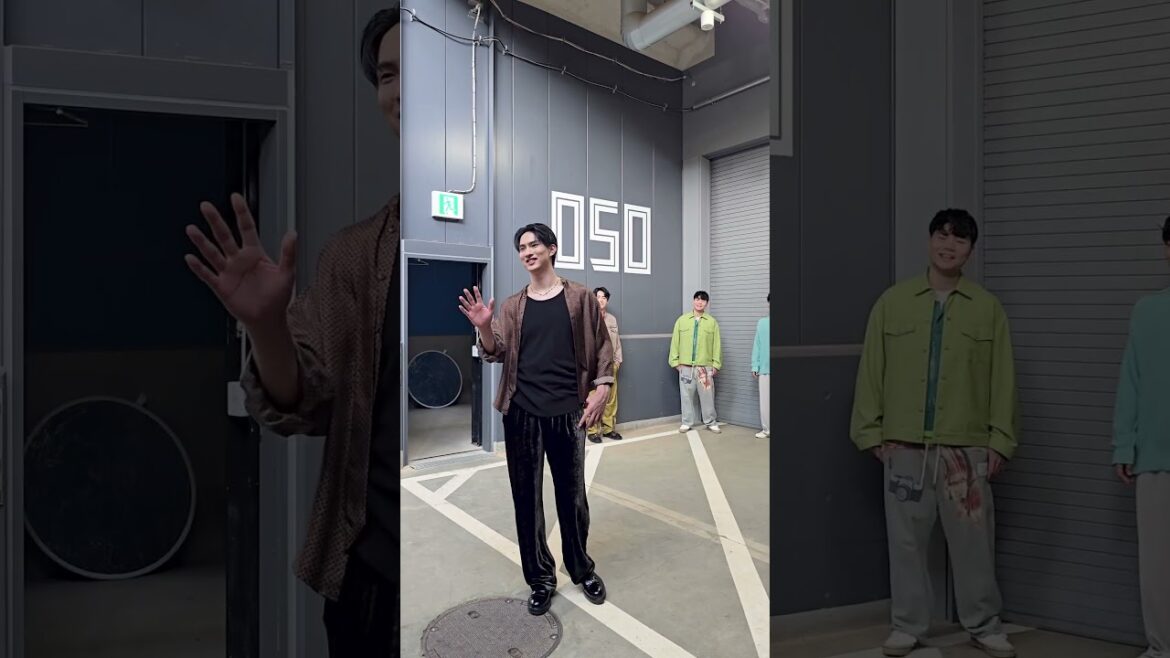 もうすぐ発売！「anan」スペシャルエディション✨カジュアル全員ショット裏側を少しだけ…🫣#lovefighters