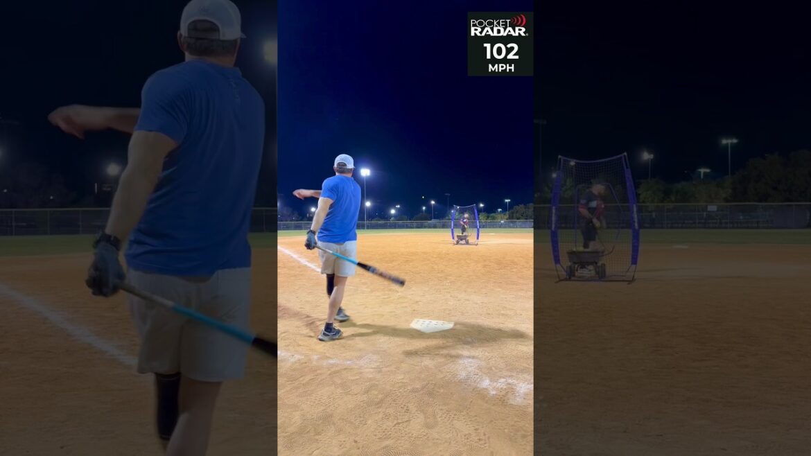 My guy Shawn hitting 💨SMOKE💨 with the @gssports exclusive bat from Pure the “MYSTIC” #slowpitch