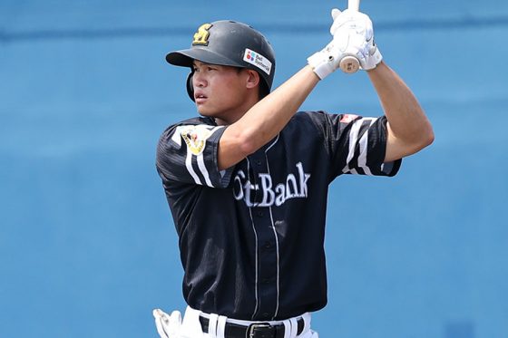 「ギータが憑依してる」豪快スイングで特大弾 鷹23歳の”完璧”な弾道に「ボールが可哀想」 | Full-Count 「ギータが憑依してる」豪快スイングで特大弾 鷹23歳の"完璧"な弾道に「ボールが可哀想」 | Full-Count