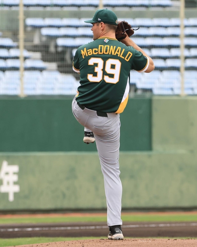 3日の巨人戦に先発登板して3イニング無失点のコーナーマクドナルド。 /写真=オーストラリア代表チーム公式ホームページ