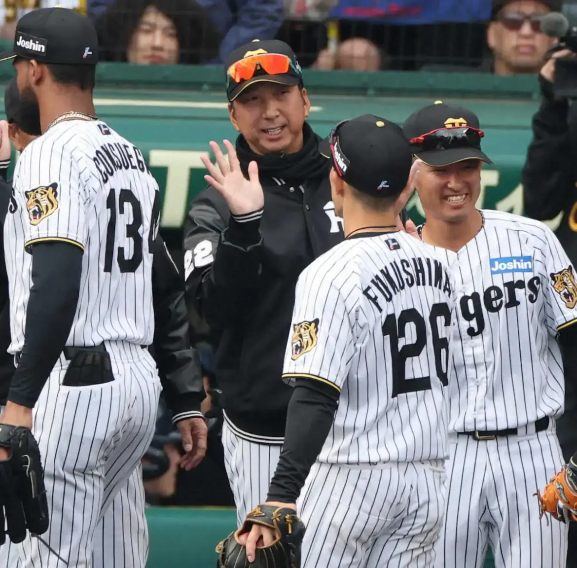 阪神・藤川監督　日本シリーズの再戦、鷹を2試合連続零封「展開はタイガースの形」 - スポニチ Sponichi Annex 野球