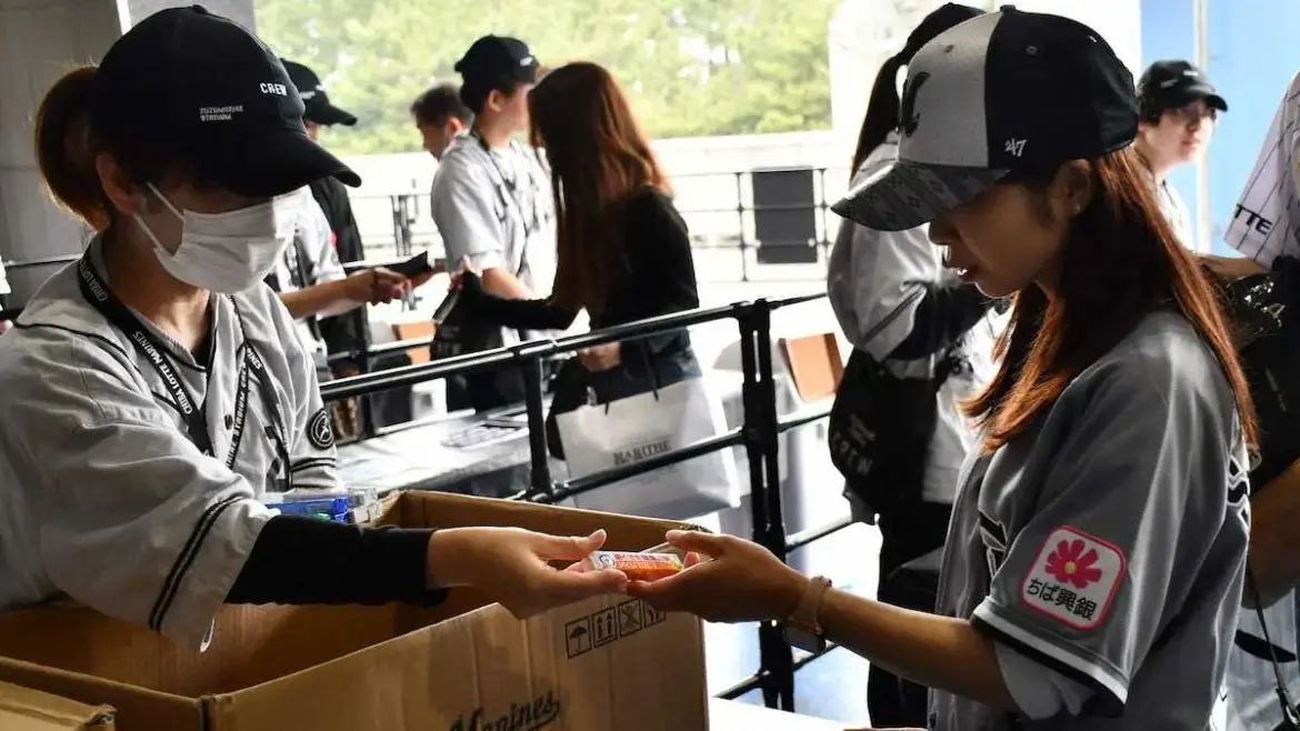 ロッテ　3・27開幕戦でキシリトールガムを先着2万人に配布 - スポニチ Sponichi Annex 野球