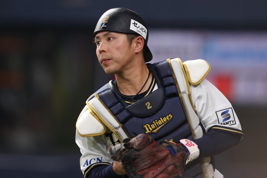 「奥さん美人やなあ」オリ若月と”7年ぶり”共演 ファン歓喜「これはヤバイわよ」 | Full-Count オリックス・若月健矢【写真:栗木一考】